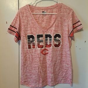 2018 Series Cincinnati Red Socks Baseball V Neck Womans Shirt